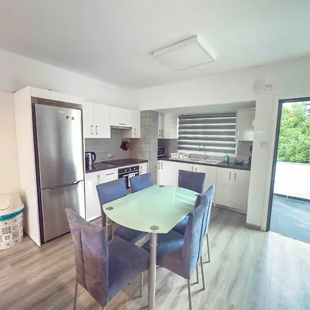 Sofia's Seaview شقة *