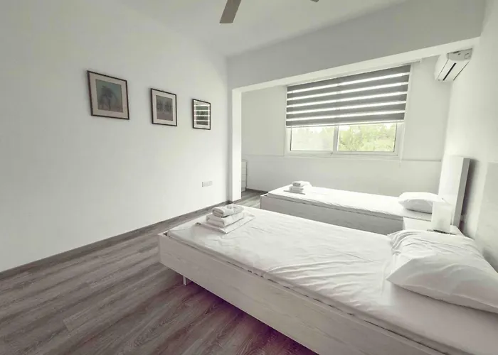 Sofia's Seaview * بروتاراس