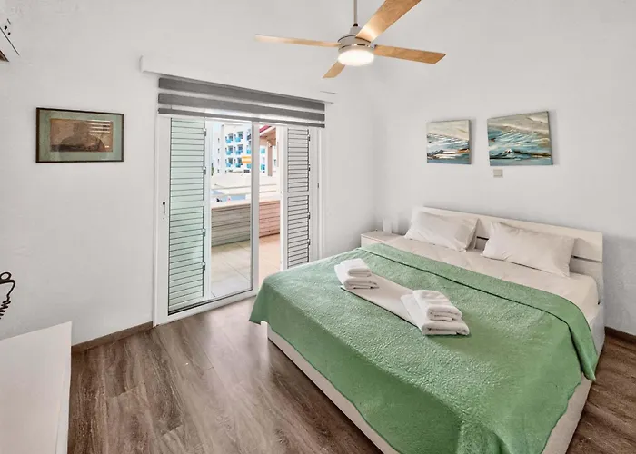 Sofia's Seaview Apartament