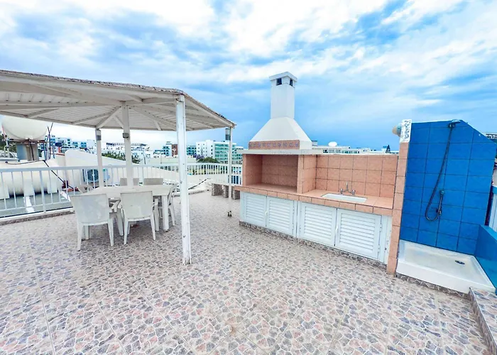 Sofia's Seaview Apartmán *